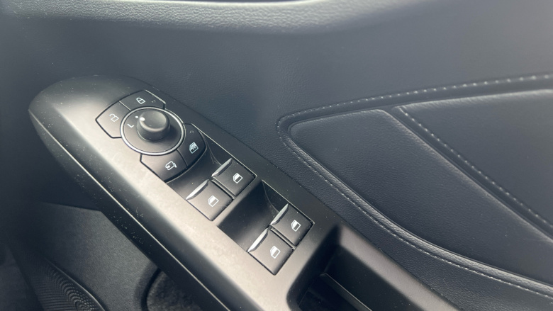 Ford Focus 1.0 EcoBoost Hybrid mHEV 155 Active Style 5dr Petrol Hatchback